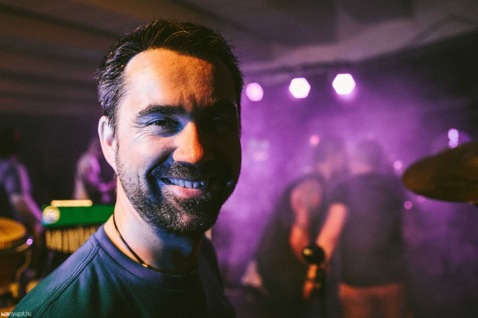 Ocho Macho koncert a Savaria moziban