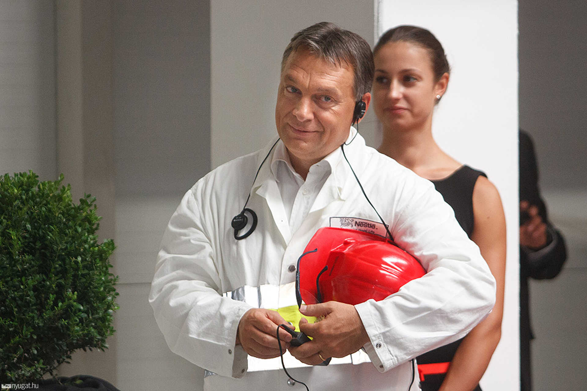 Orbán Viktor a büki Nestlé bokrétaünnepségén