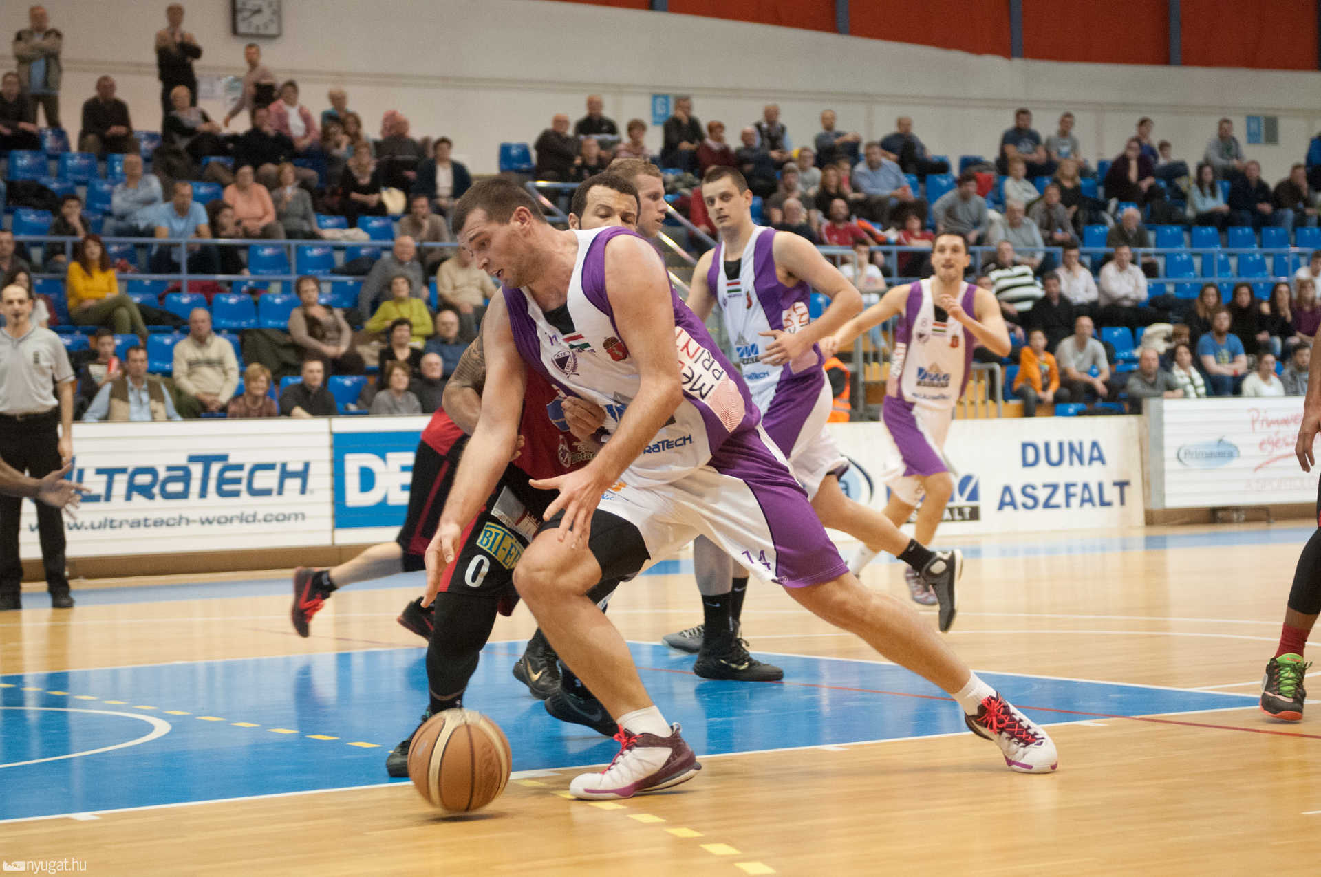KTE-Duna Aszfalt - Egis Körmend 86-74 