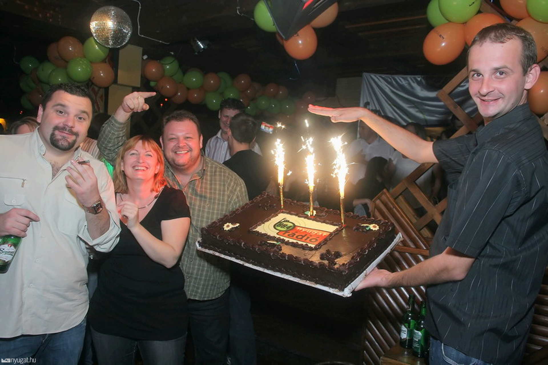 Nyugat Rádió 3. szülinap a Country Clubban