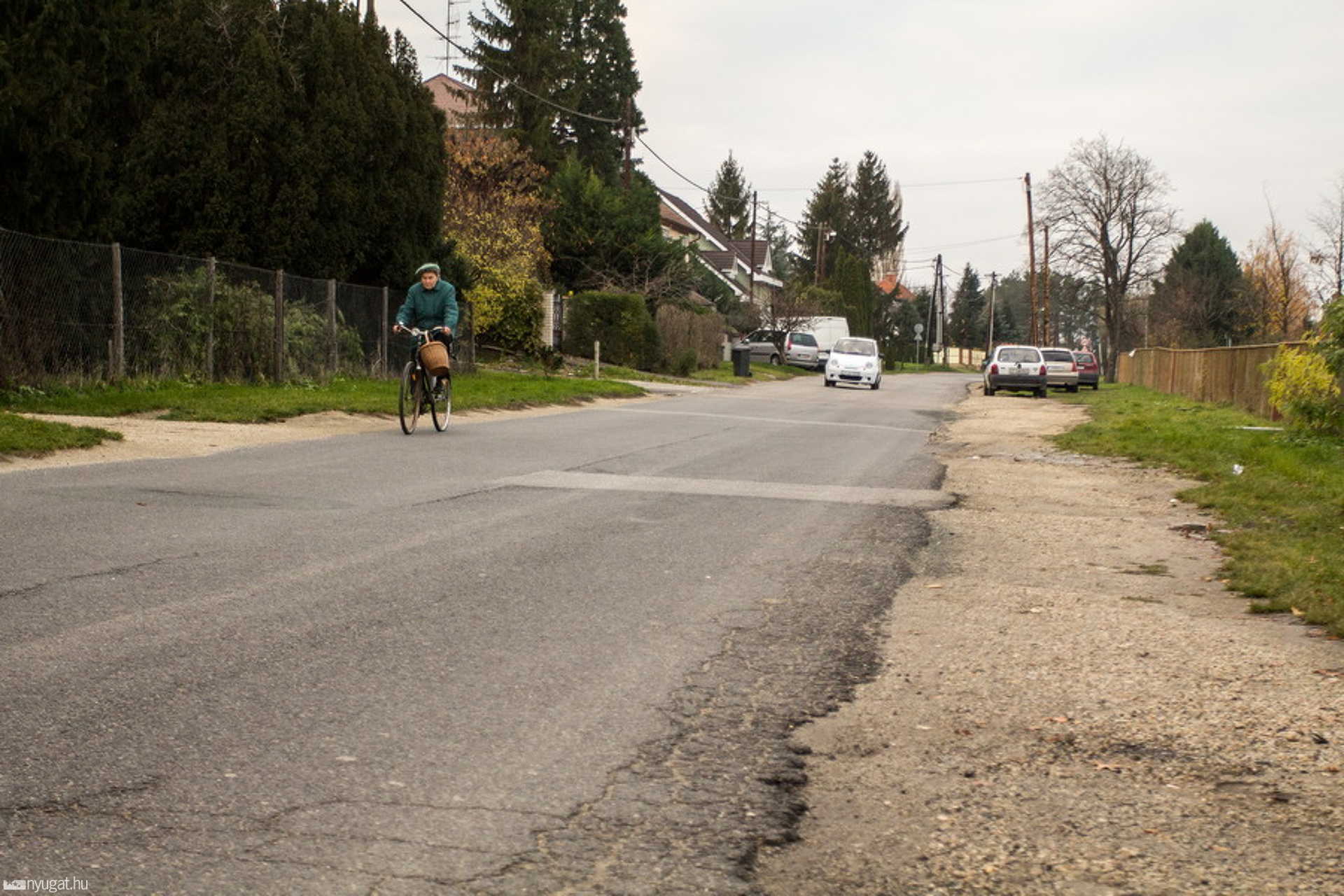 Lakossági fórum - Lazáry Viktor Kárpáti Kelemen utca