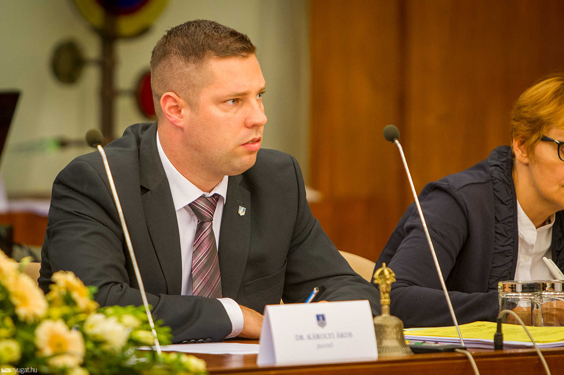 Rendkívüli közgyűlés