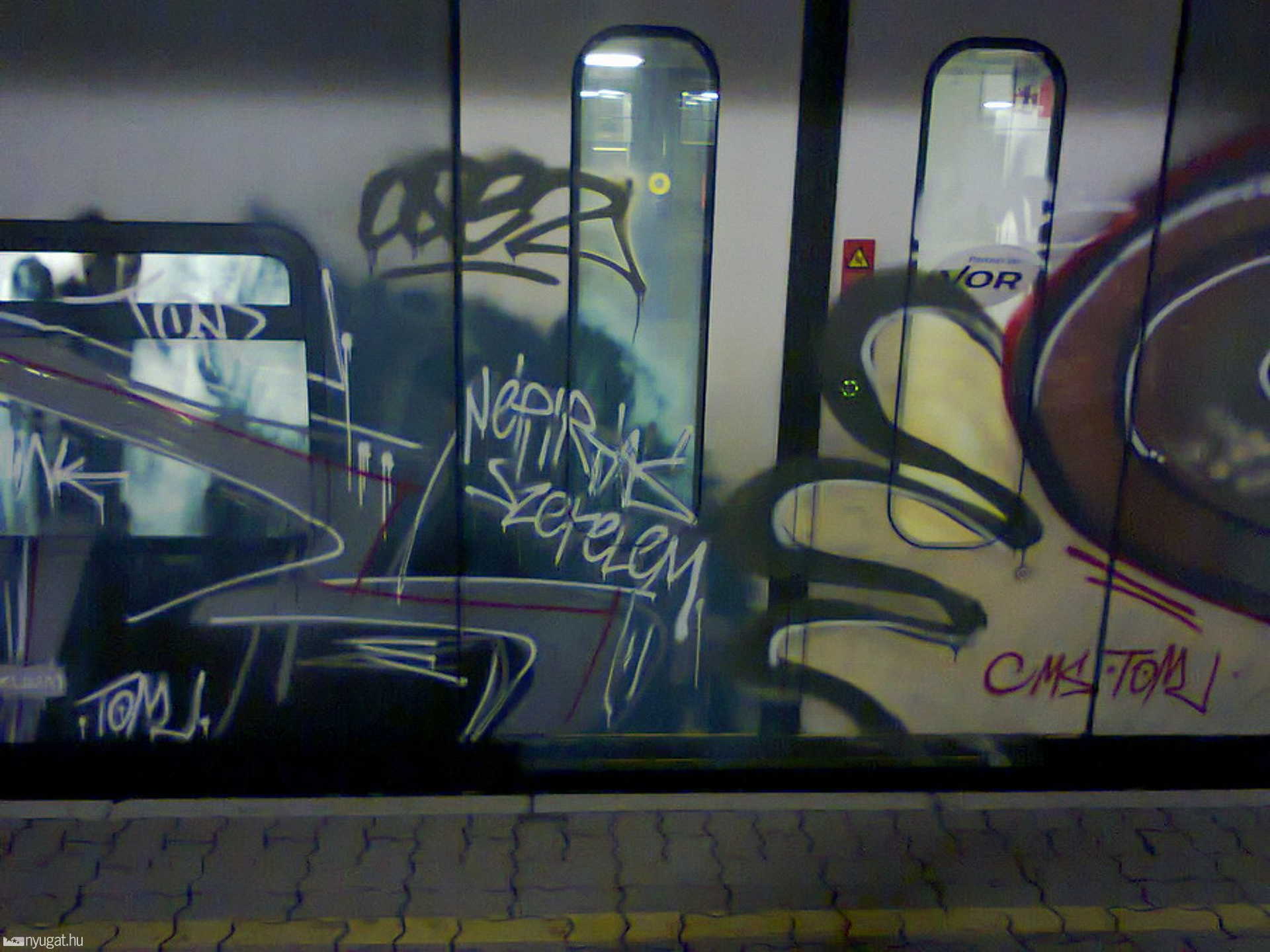 Népirtás szerelem (?)