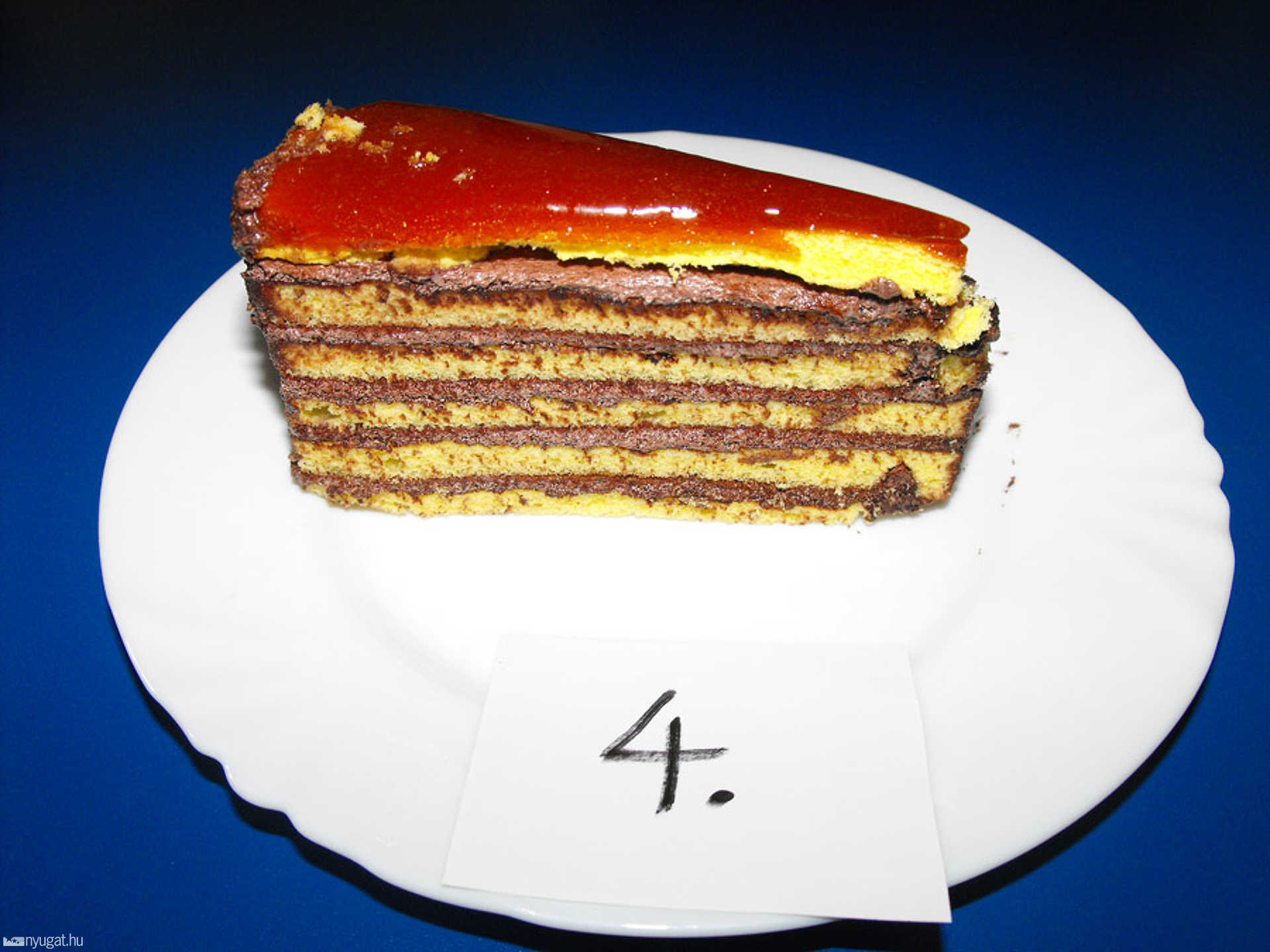 Süti teszt: dobos torta szelet