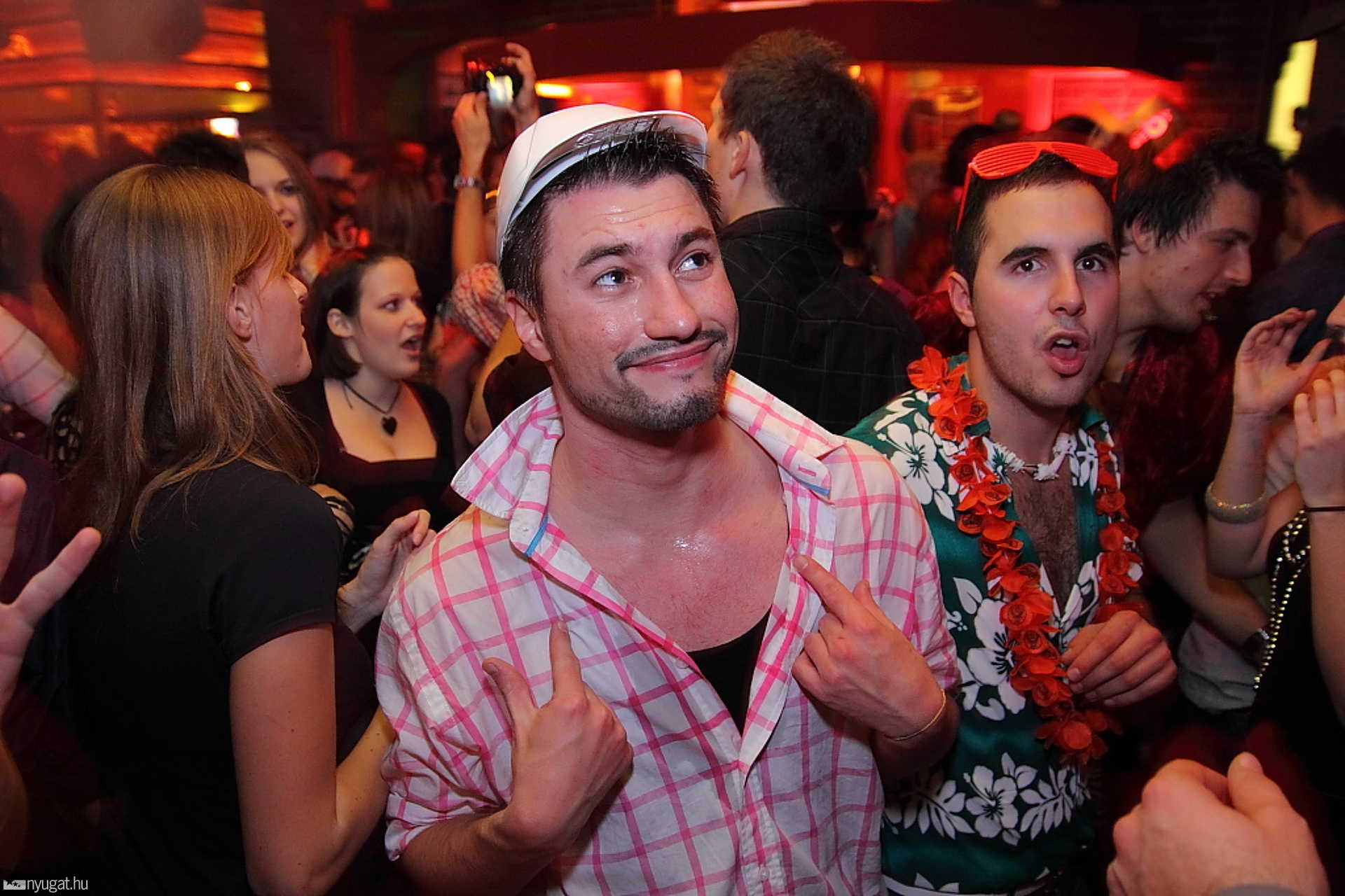 Giccsparty a Romkertben 2010.10.20.