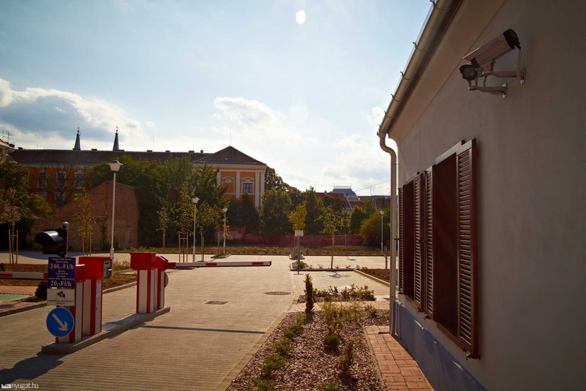 Kőszegi utca - parkoló