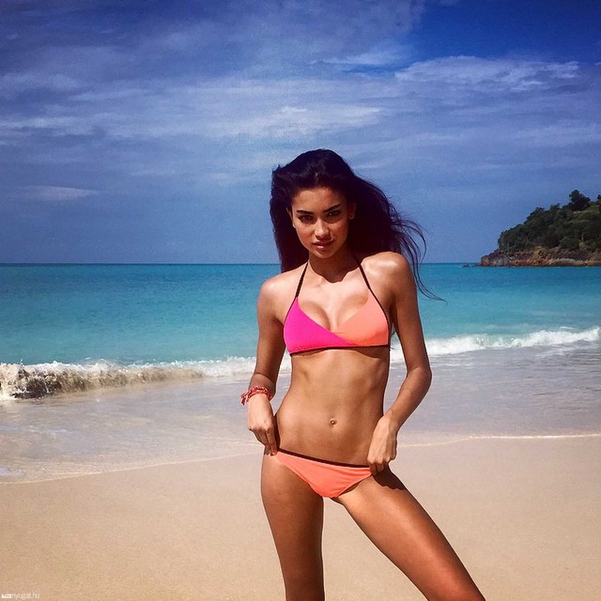 Kelly Gale