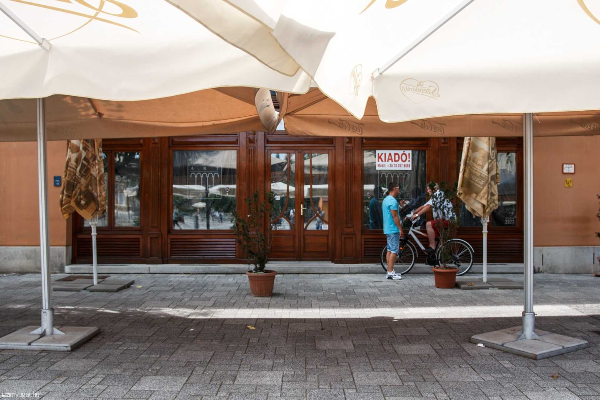 Art Café