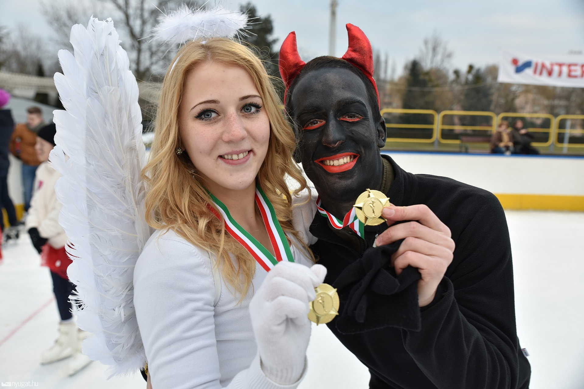 Jégkarnevál 2015. a Szombathelyi Műjégpályán