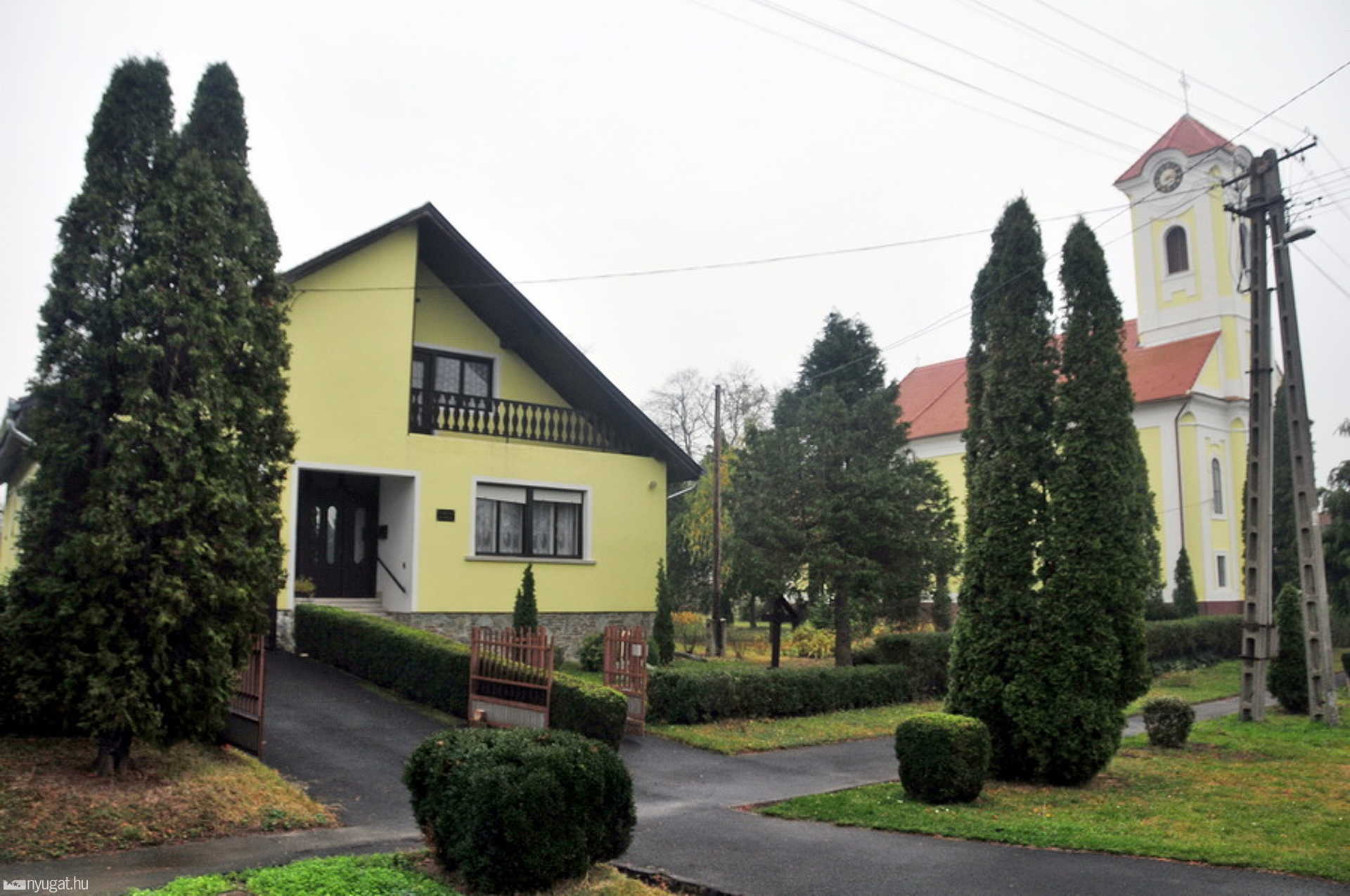 A plébánia Györváron