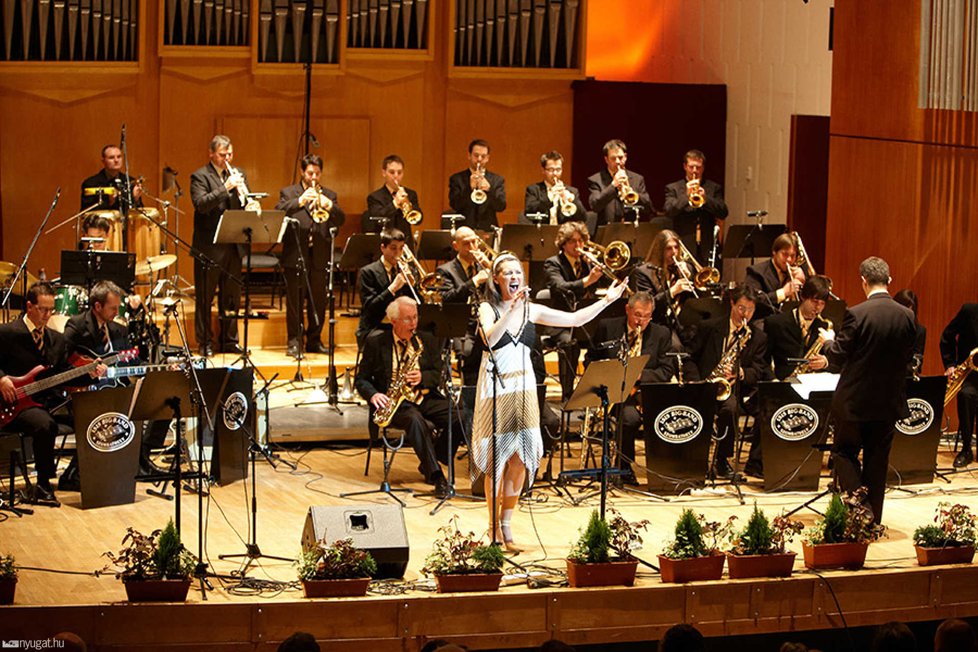 Isis Big Band - A swing nagyjai 2.