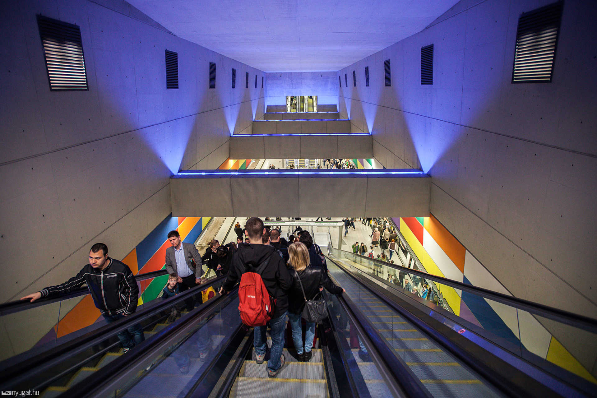 4-es metró az átadás napján