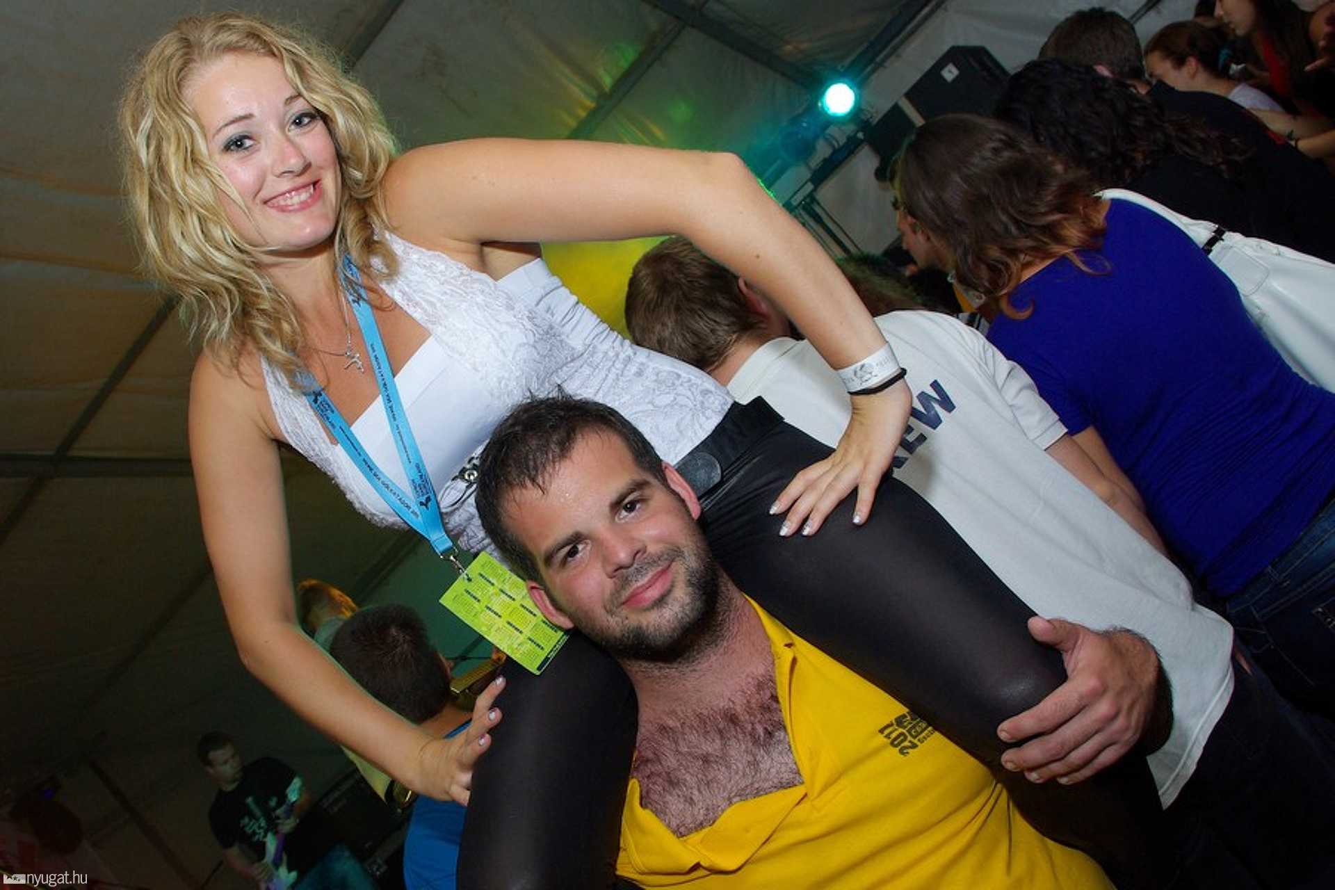 Gólyatábor csütörtök este 2011
