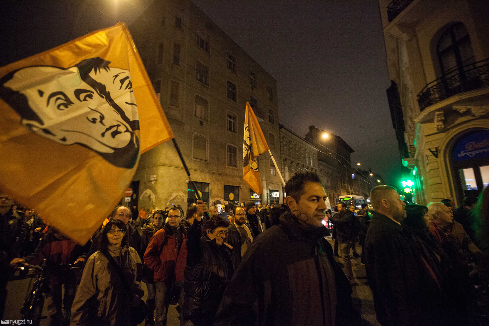 Tüntetés Vida Ildikó NAV-elnök lemondásáért Budapesten