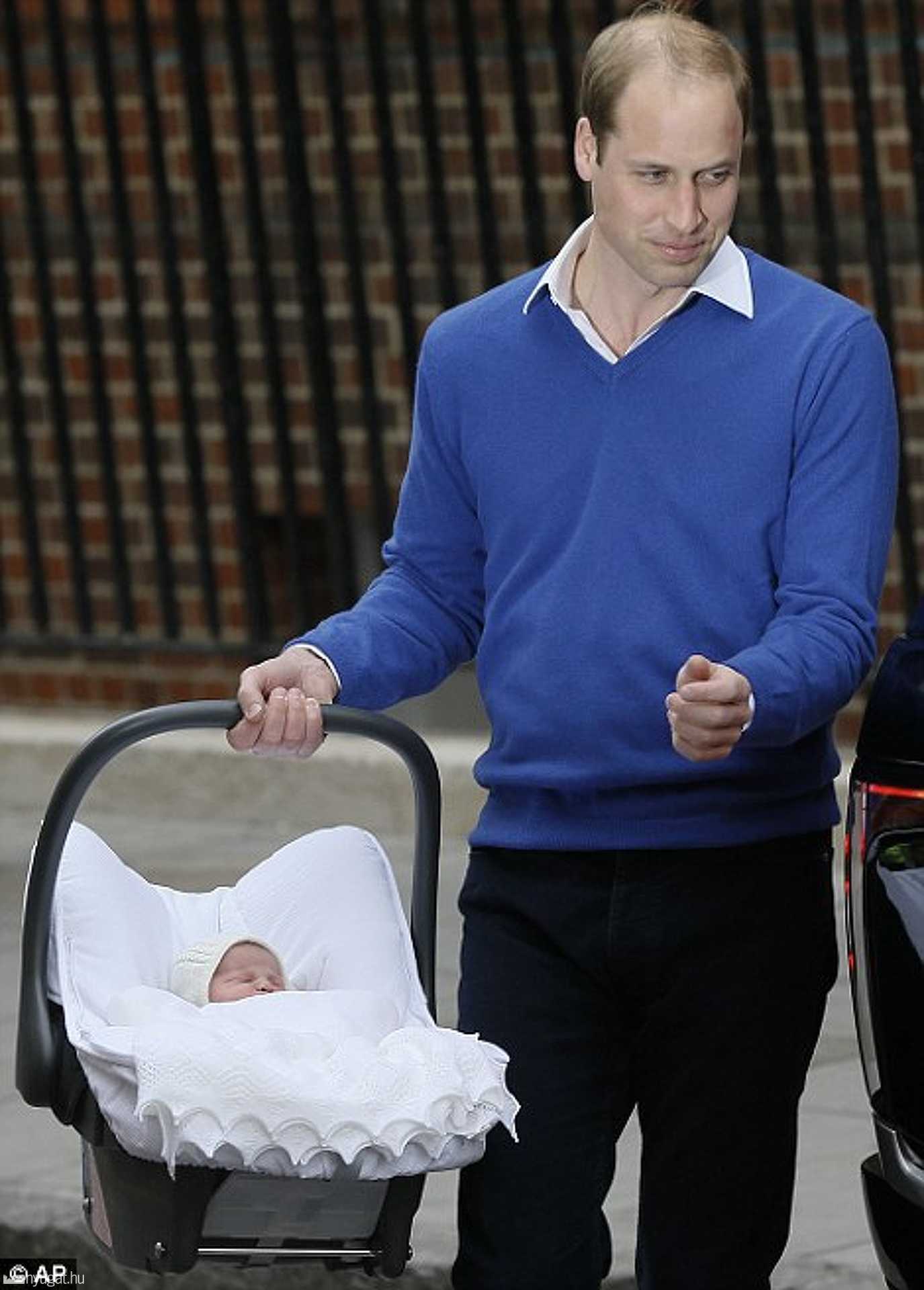 Royal Baby Princess: megszületett Katalin hercegné és Vilmos herceg második gyermeke