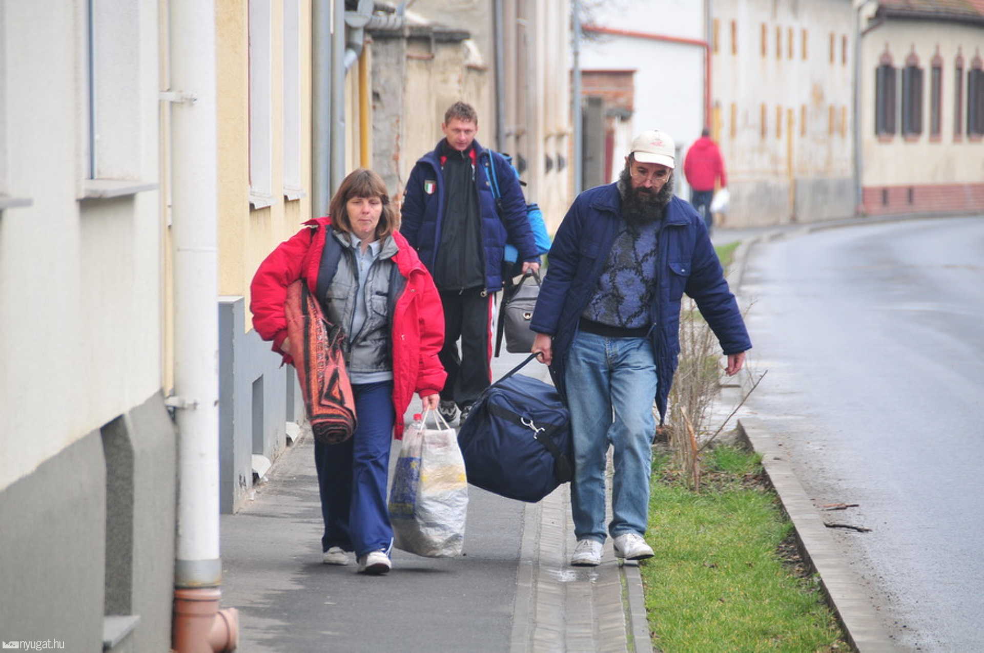 A műszerész férfi csütörtökön még tesztet írt, szombaton már mehetett haza társaival Romániába