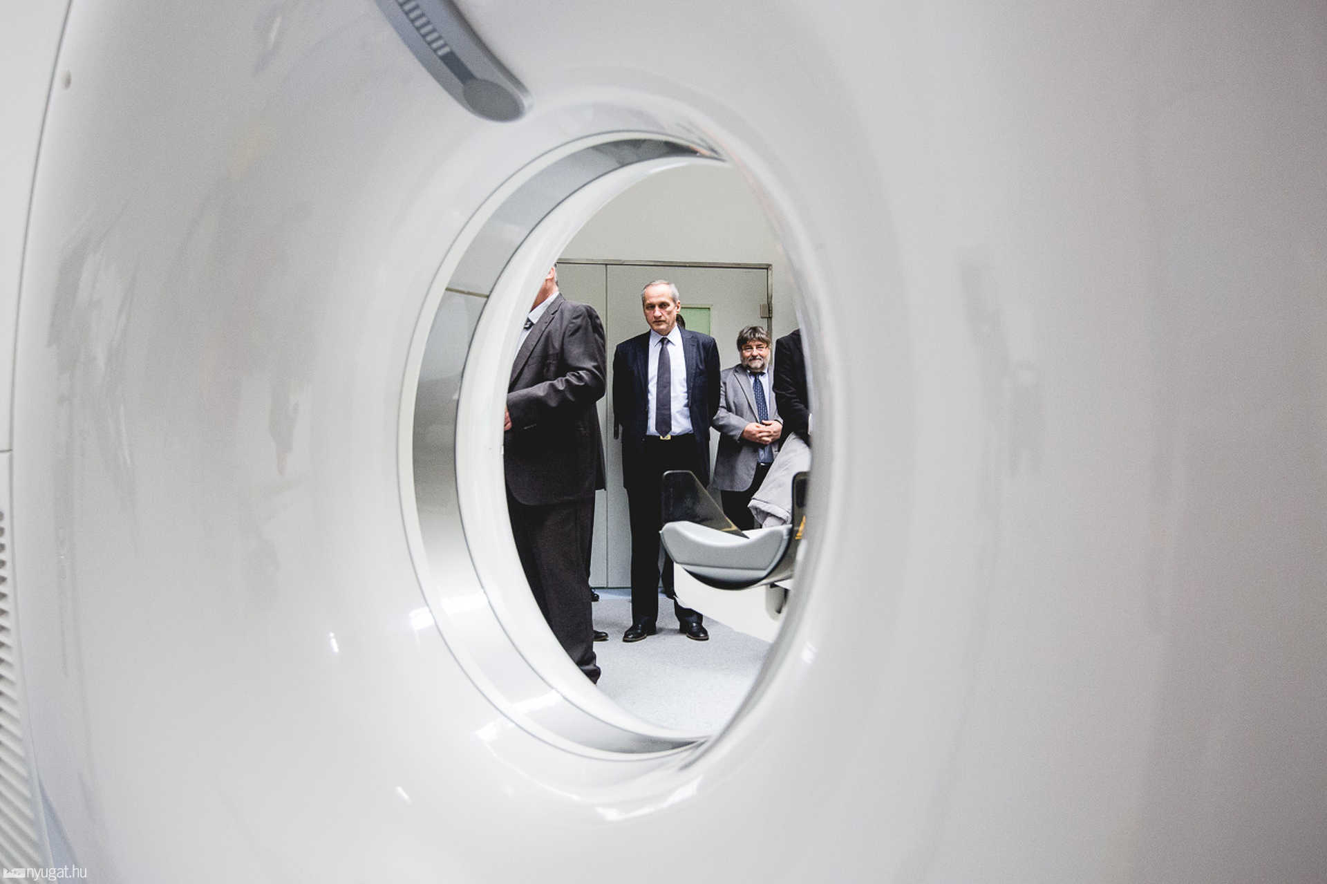 Új MRI és CT berendezések átadása