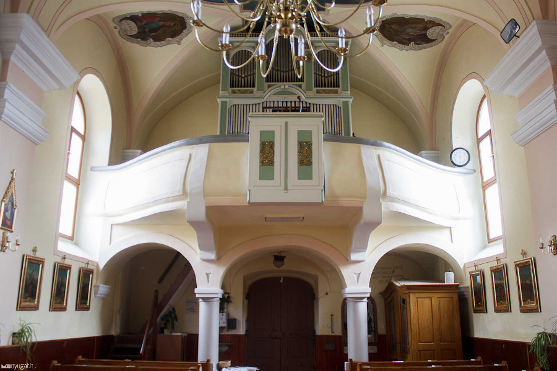 Szentháromság templom - Olad