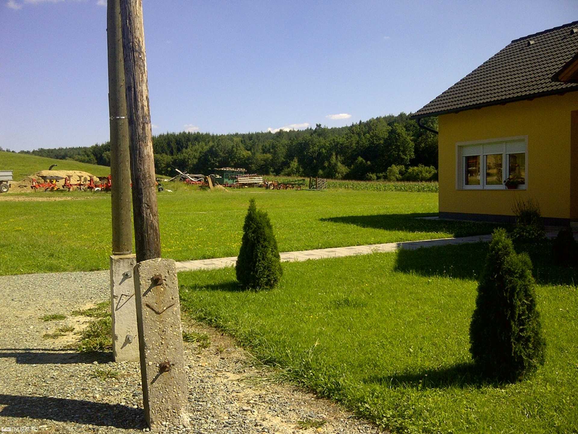 Ide szállt le a mentőhelikopter